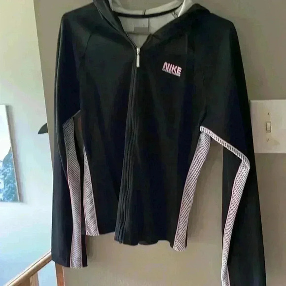 Nike zipper jacket - Picture 1 of 3
